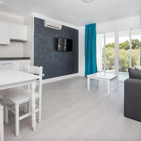 Ferrera Apartment